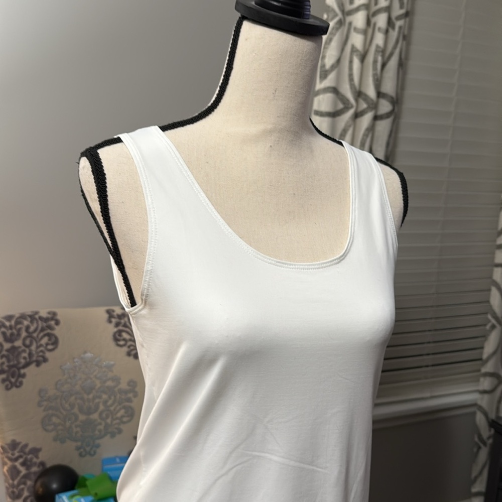 Chico’s Tank Tops size 1 (4 tanks) - Picture 6 of 9
